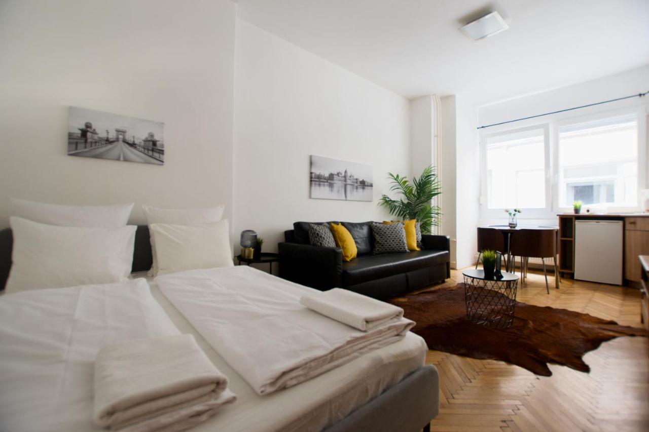 Standard Apartment By Hi5 - Petofi 12 布达佩斯 外观 照片