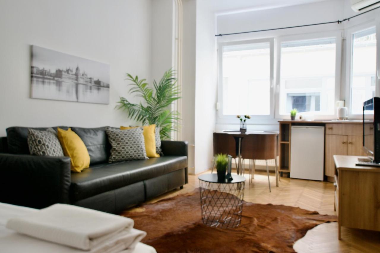 Standard Apartment By Hi5 - Petofi 12 布达佩斯 外观 照片